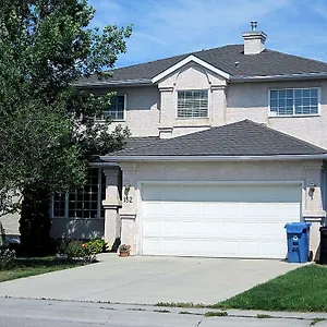 Privatunterkunft Brother Li, YYC