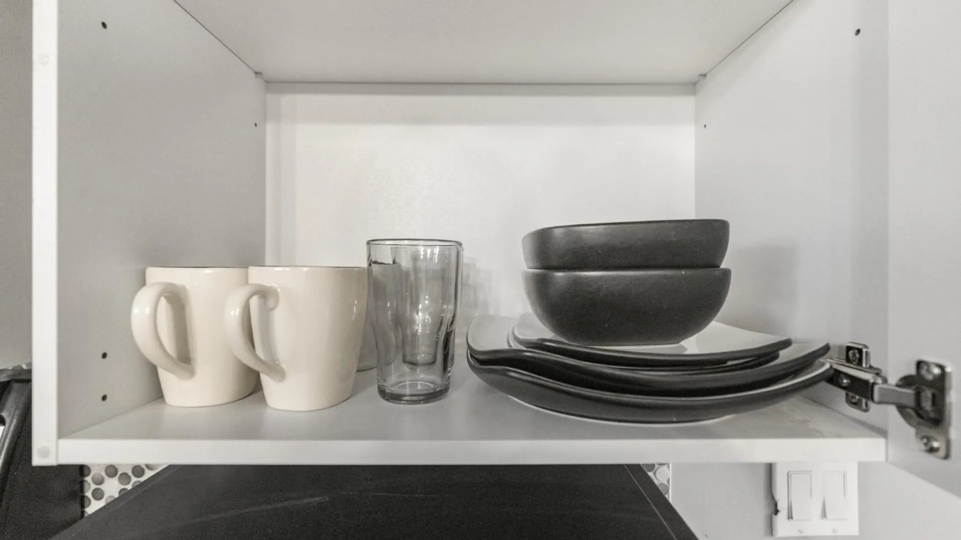 Apartment Cozy 2-Bedroom Basement Suite Retreat Calgary